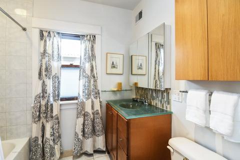 1775 W Devon Ave, Chicago, IL 60660 photo 20