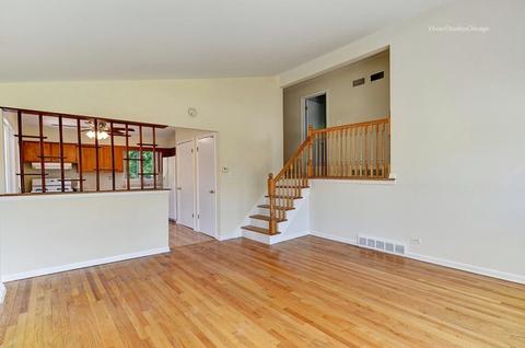 741 N Rozanne Dr, Addison, IL 60101 photo 3
