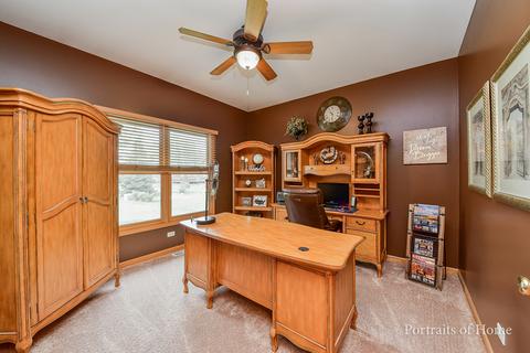 1943 Gardner Cir E, Aurora, IL 60503 photo 13