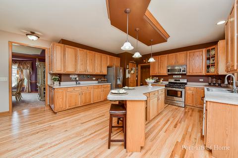 1943 Gardner Cir E, Aurora, IL 60503 photo 9