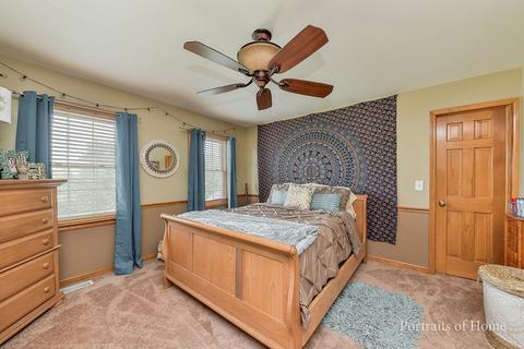 1943 Gardner Cir E, Aurora, IL 60503 photo 16