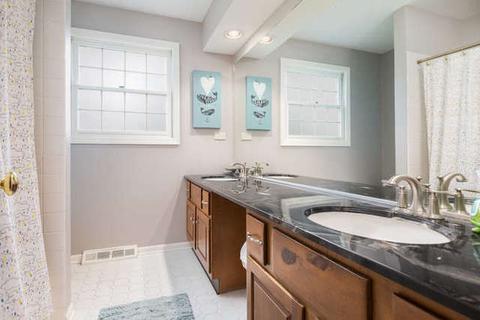 1979 Spring Green Dr, Wheaton, IL 60189 photo 21