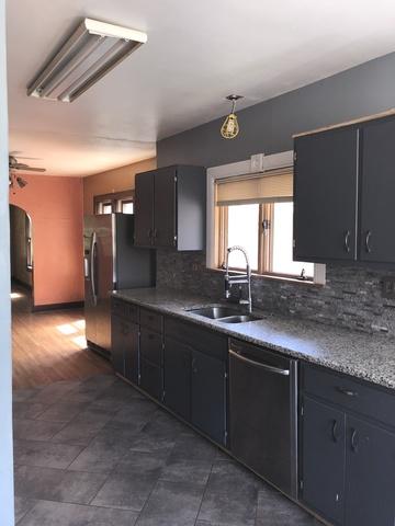 820 5th Ave, Aurora, IL 60505 photo 6