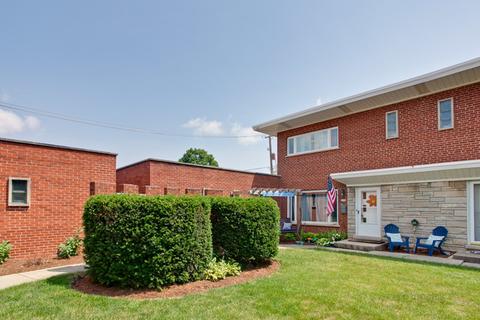 646 E Shabonee Trl, Mount Prospect, IL 60056 photo 24