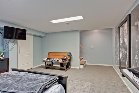 646 E Shabonee Trl, Mount Prospect, IL 60056 photo 21
