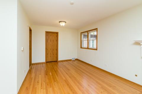 114 N Wolf Rd, Des Plaines, IL 60016 photo 11