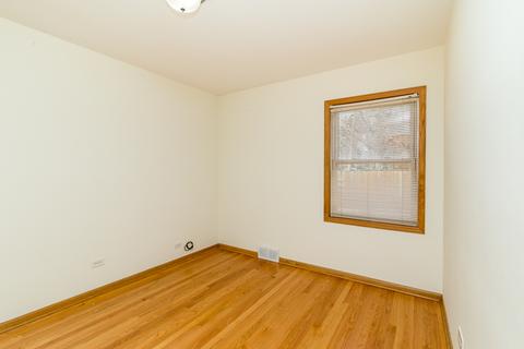 114 N Wolf Rd, Des Plaines, IL 60016 photo 29