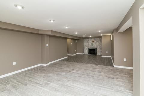 114 N Wolf Rd, Des Plaines, IL 60016 photo 22