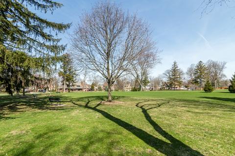 114 N Wolf Rd, Des Plaines, IL 60016 photo 65