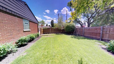 114 N Wolf Rd, Des Plaines, IL 60016 photo 55