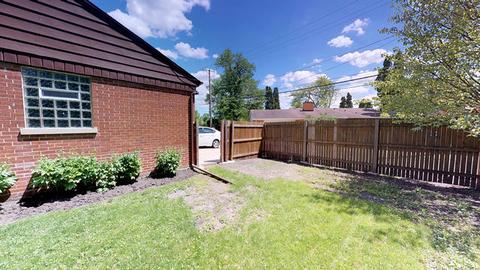 114 N Wolf Rd, Des Plaines, IL 60016 photo 53