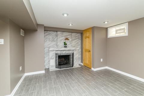 114 N Wolf Rd, Des Plaines, IL 60016 photo 21