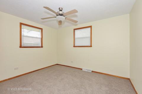 14606 Hamlin Ave, Midlothian, IL 60445 photo 6