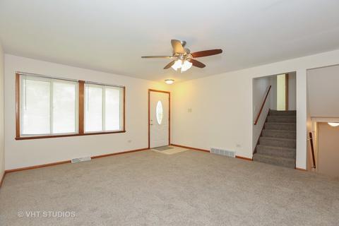 14606 Hamlin Ave, Midlothian, IL 60445 photo 2