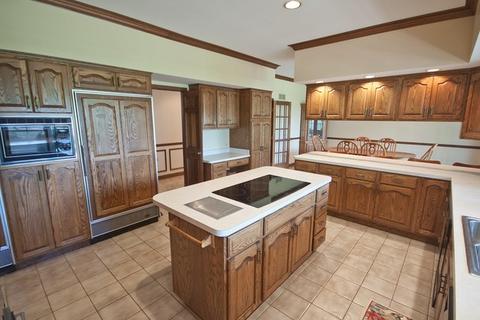 2929 E Goodenow Rd, Crete, IL 60417 photo 11