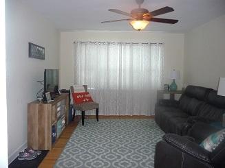 10655 S Artesian Ave #2E, Chicago, IL 60655 photo 3