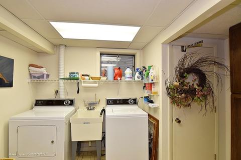 920 Adare Dr, Wheaton, IL 60189 photo 29