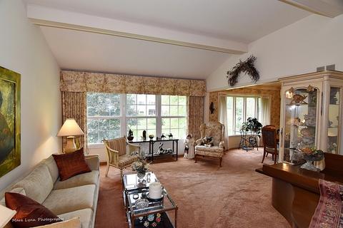 920 Adare Dr, Wheaton, IL 60189 photo 6