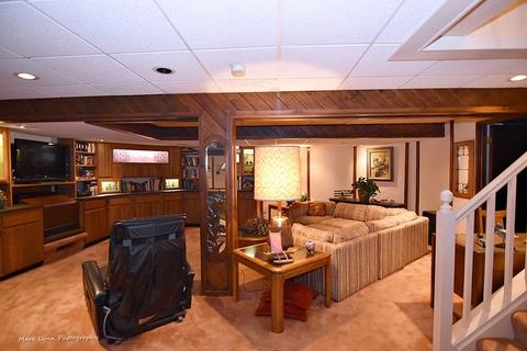 920 Adare Dr, Wheaton, IL 60189 photo 24