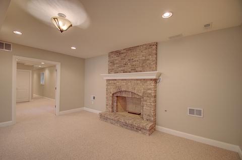 412 S Wright St, Naperville, IL 60540 photo 32
