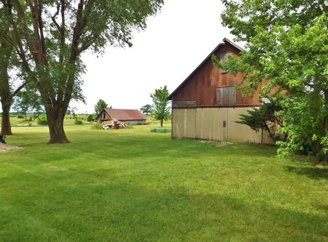8935 S Ward Rd, Dwight, IL 60420 photo 25
