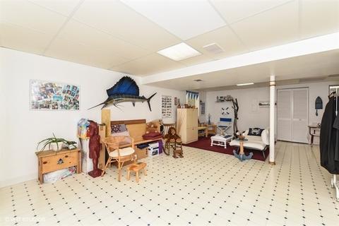 480 Knoll Crest Dr, Bartlett, IL 60103 photo 9