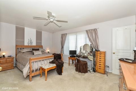 480 Knoll Crest Dr, Bartlett, IL 60103 photo 7