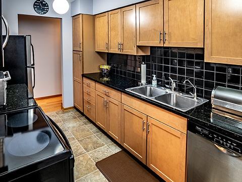 209 E Wilson St, Peotone, IL 60468 photo 10