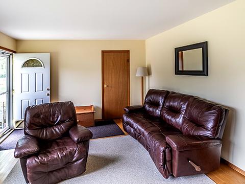 209 E Wilson St, Peotone, IL 60468 photo 5
