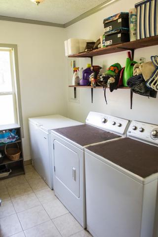 110 E Corbly St, Muncie, IL 61857 photo 27