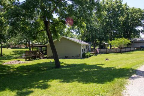110 E Corbly St, Muncie, IL 61857 photo 7
