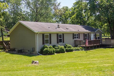 110 E Corbly St, Muncie, IL 61857 photo 8