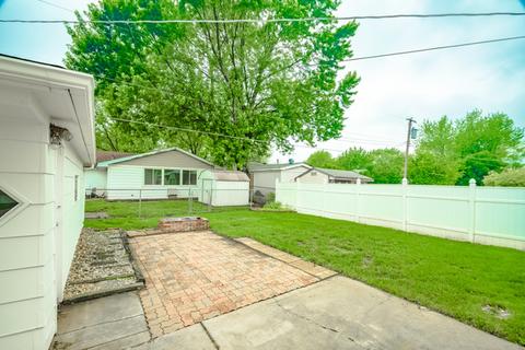 15156 Springfield Ave, Midlothian, IL 60445 photo 23