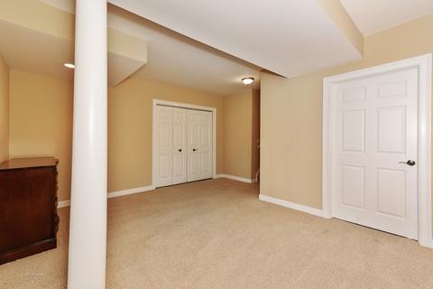 2425 Ridgewood Ct, Aurora, IL 60502 photo 21