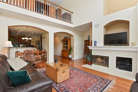 2425 Ridgewood Ct, Aurora, IL 60502 photo 4