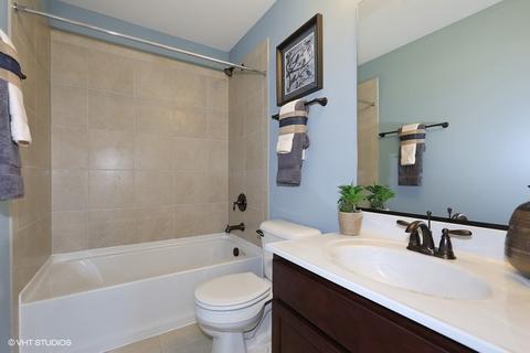 1175 Colfax Ave, Des Plaines, IL 60016 photo 14