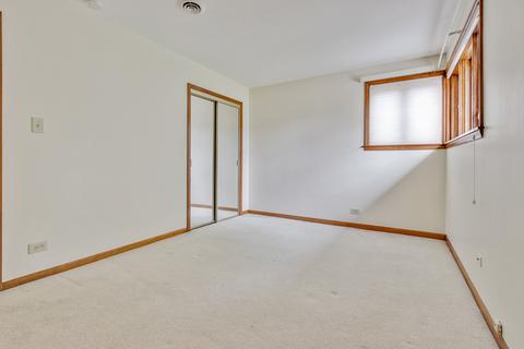 927 S 3rd Ave, Des Plaines, IL 60016 photo 19