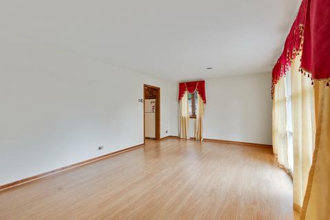927 S 3rd Ave, Des Plaines, IL 60016 photo 5