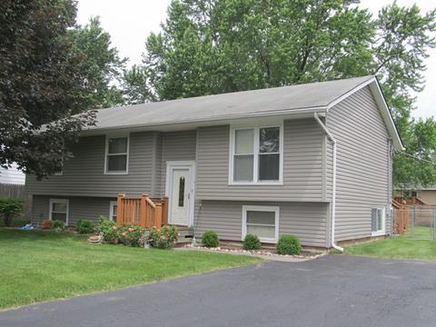1506 Evergreen St, Holiday Hills, IL 60051 photo 2