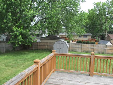 1506 Evergreen St, Holiday Hills, IL 60051 photo 6