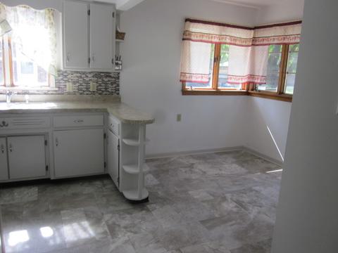 2122 14th St, Peru, IL 61354 photo 8