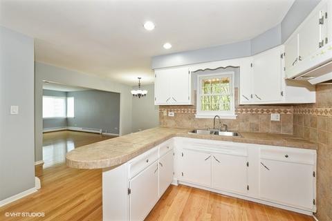 8716 44th St, Lyons, IL 60534 photo 4