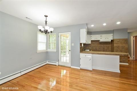 8716 44th St, Lyons, IL 60534 photo 5