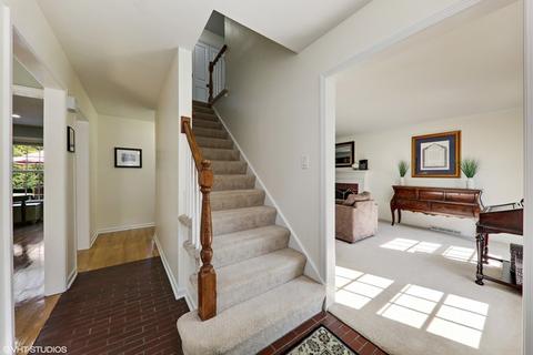 629 Arbor Ave, Wheaton, IL 60189 photo 3