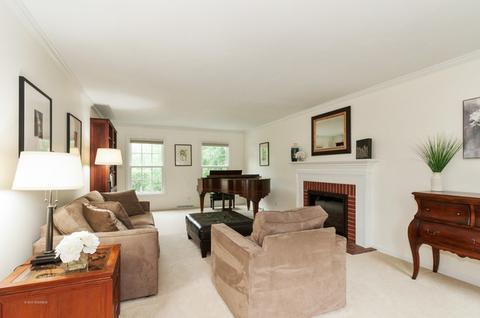 629 Arbor Ave, Wheaton, IL 60189 photo 5