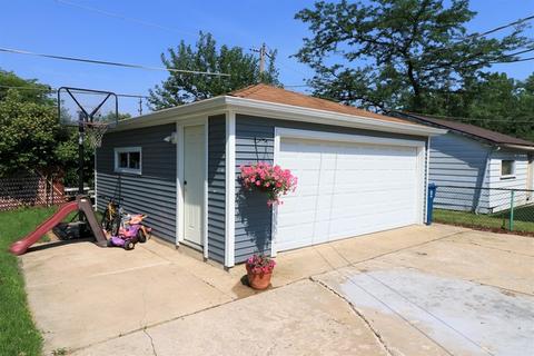 8204 S Ferdinand Ave, Bridgeview, IL 60455 photo 8