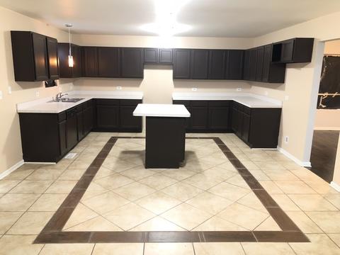15616 Sawyer Ave, Markham, IL 60428 photo 2