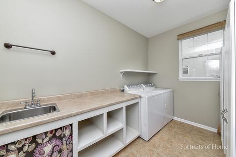 1446 Walnut Dr, West Dundee, IL 60118 photo 22