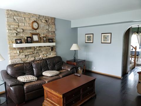 1671 Pebble Beach Cir, Elgin, IL 60123 photo 6
