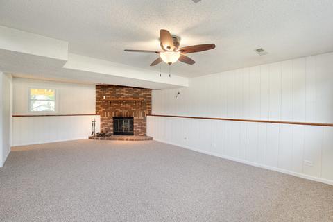 235 N Oak Ave, Bartlett, IL 60103 photo 18